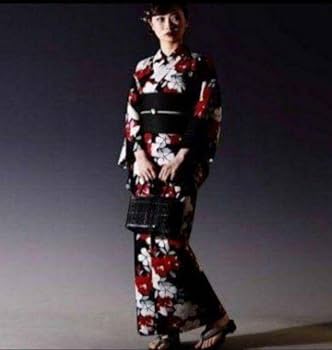 Amazon.co.jp: 大人浴衣 高級変わり織り 赤紅鉄線花の花遊び黒紺
